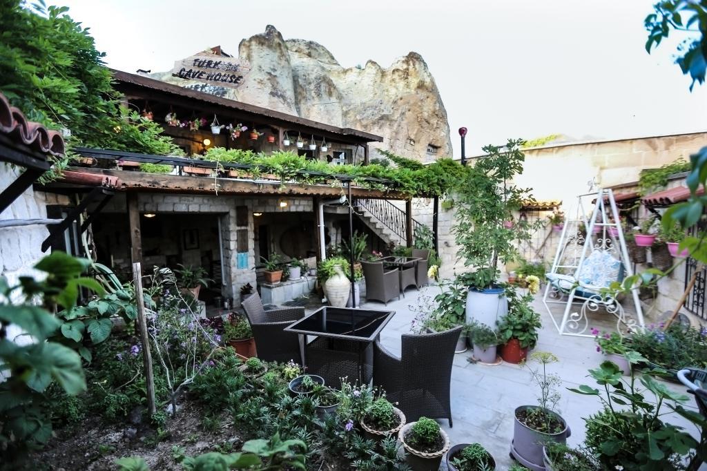 Turkish Cave House — 4