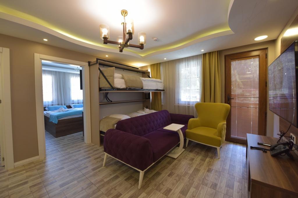 Hayat Rose Hotel — 5