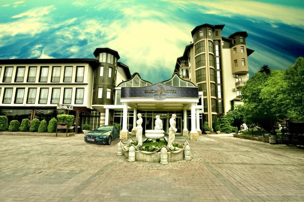 Yalçın Resort Hotel — 4