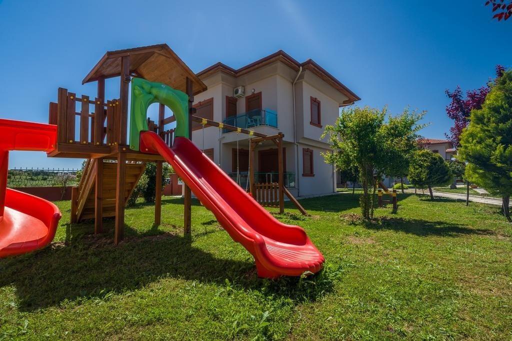 Vista Villa — 7