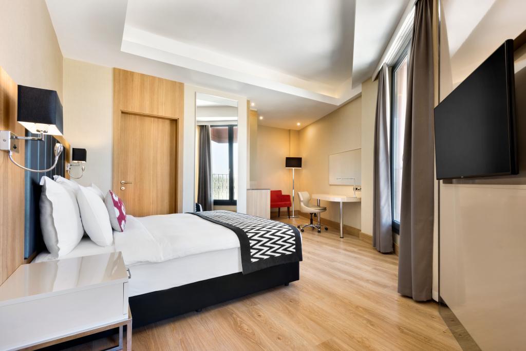 Ramada Encore By Wyndham Eskişehir — 9