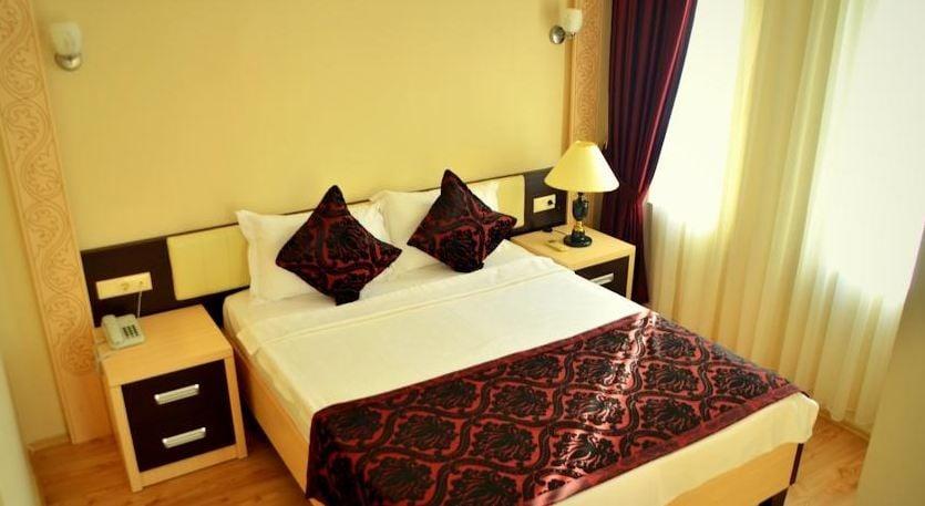 Rumana Hotel — 10