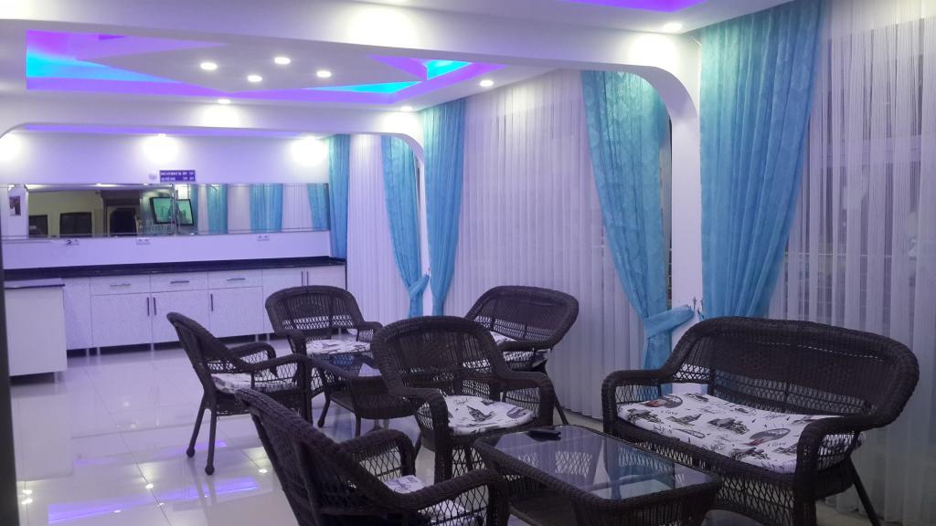 Altunakar Otel 1 — 5
