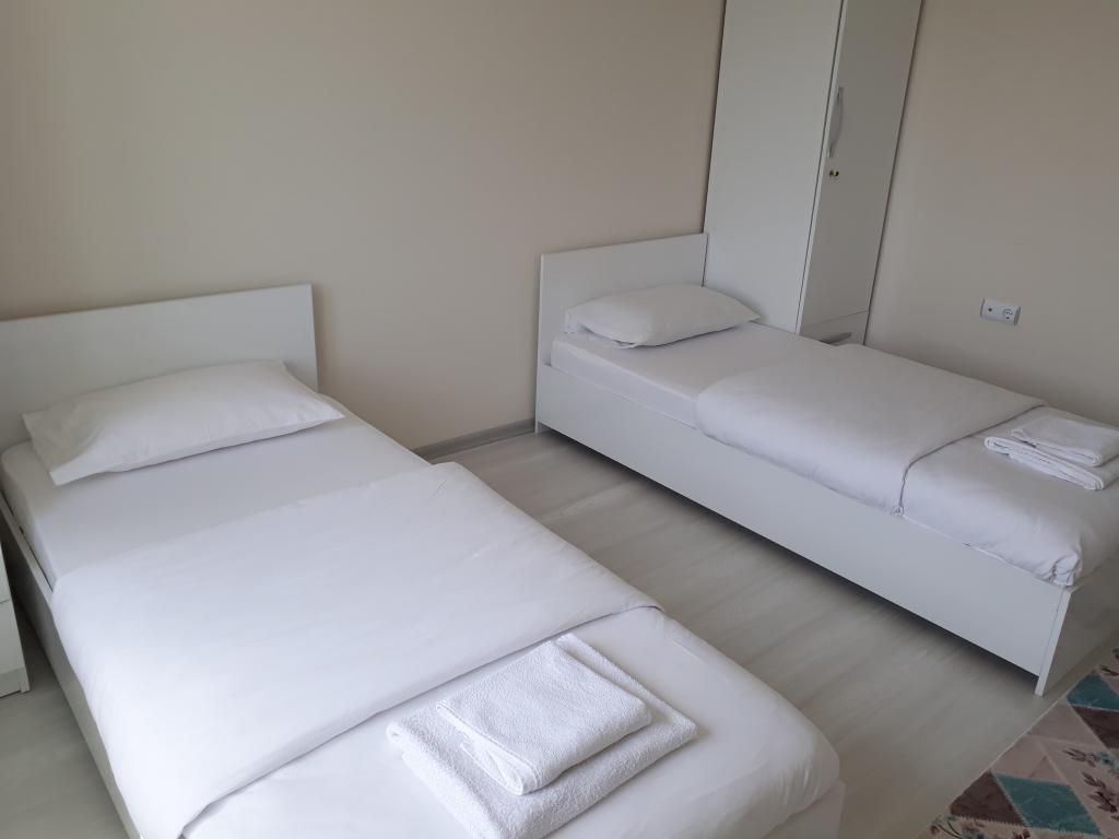 Dr. Aslan Aile Apartı — 2