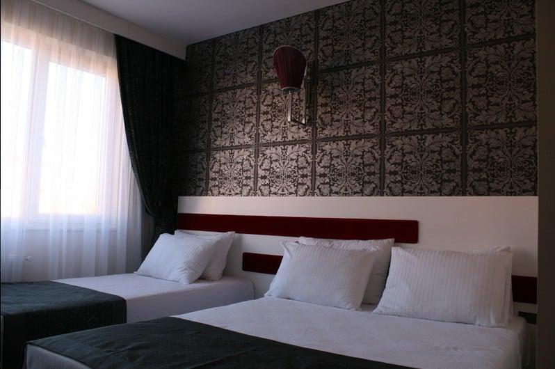 Kadhırga Hotel — 3