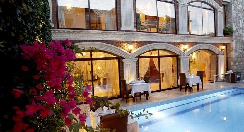 Saint John Hotel — 2