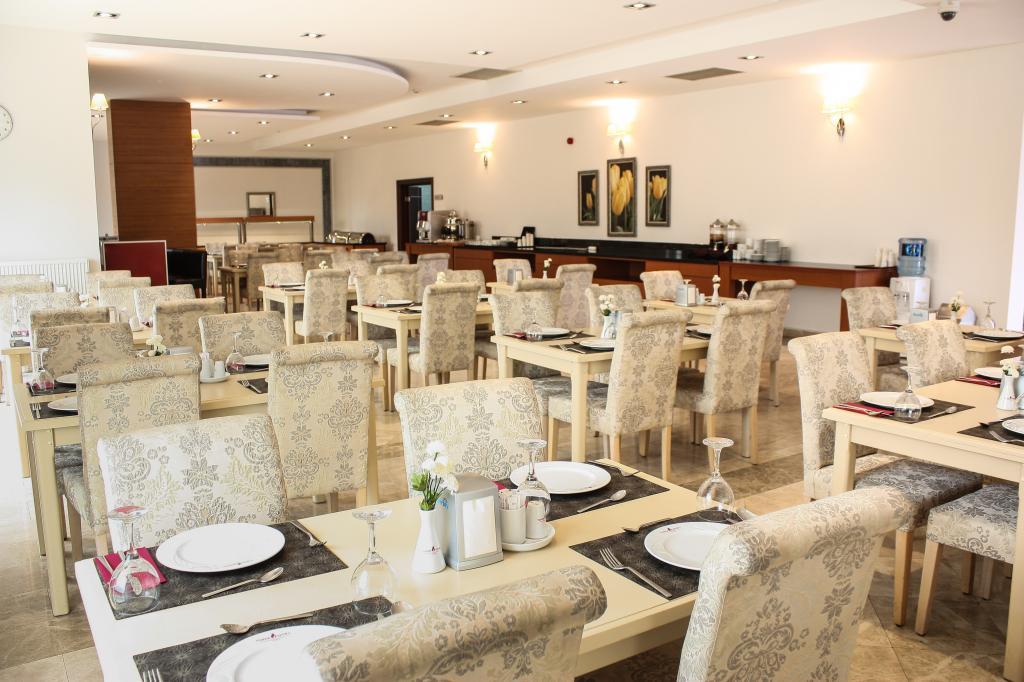 Tuna Otel — 4