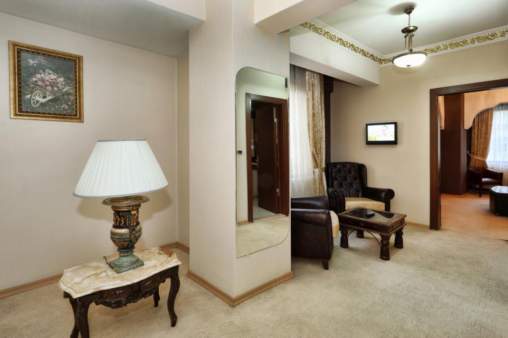 Seçkin Hotel Sakarya — 8