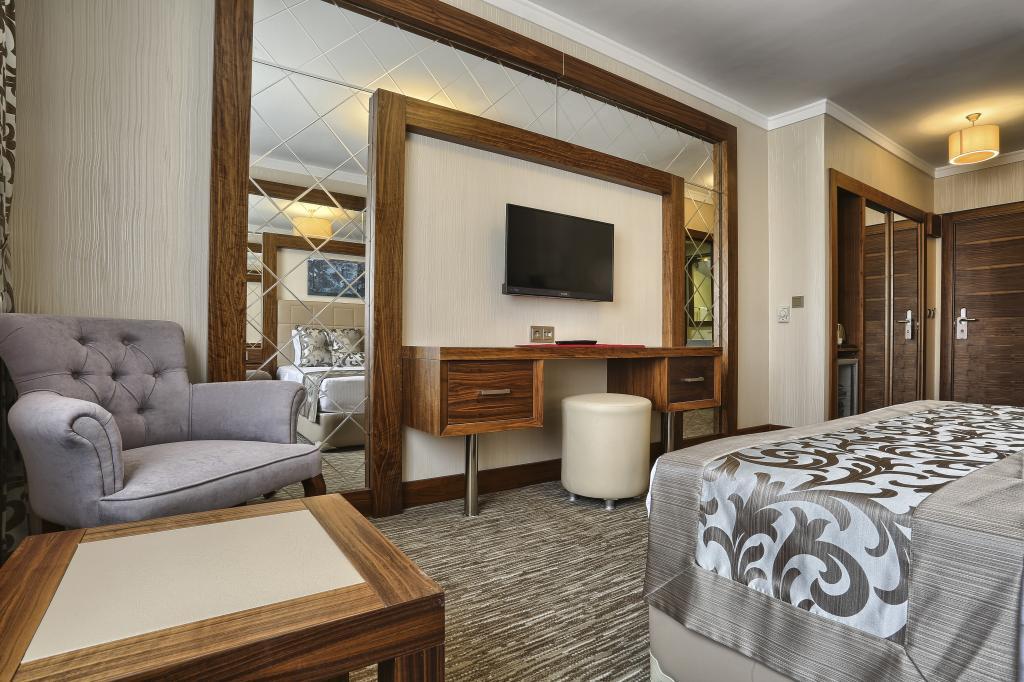 City Hotel Residence — 2