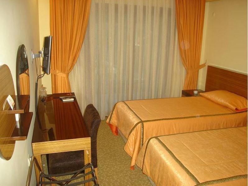 La bella Hotel Salihli — 8