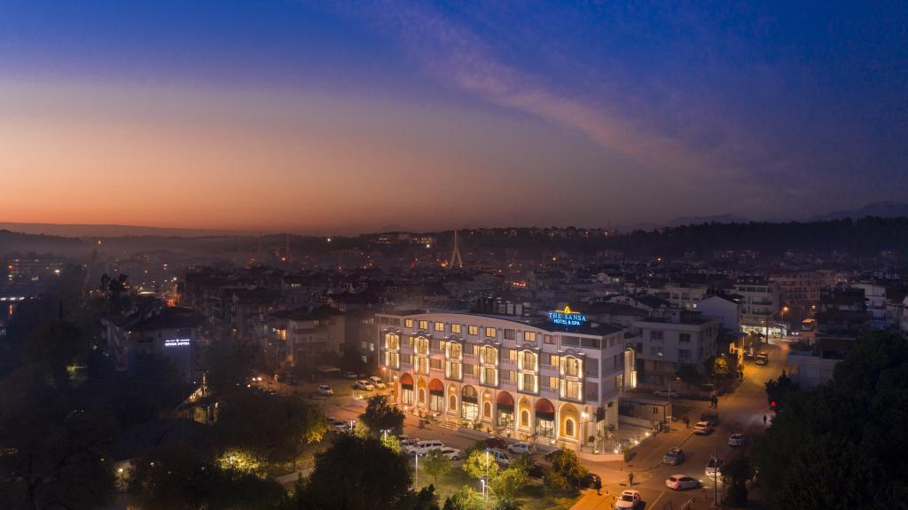 The Sansa Hotel & Spa — 3