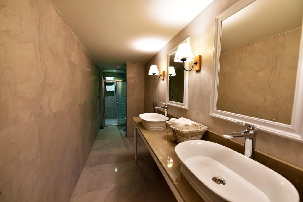Salonika Suites — 3