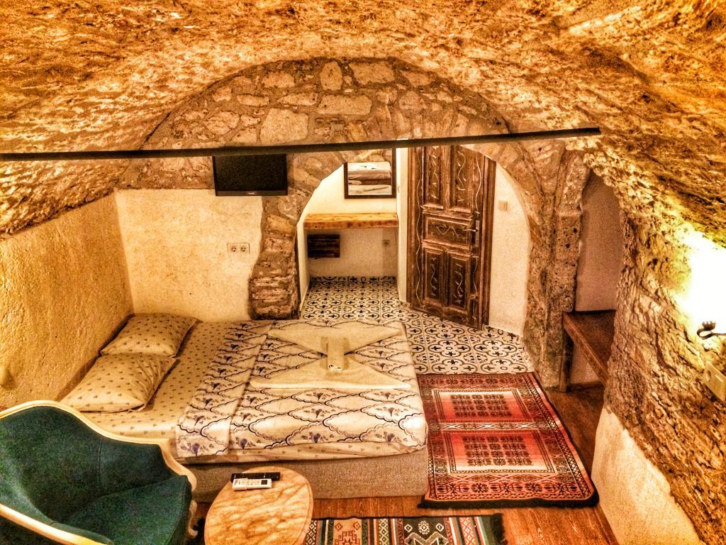Parmis Boutique House — 3
