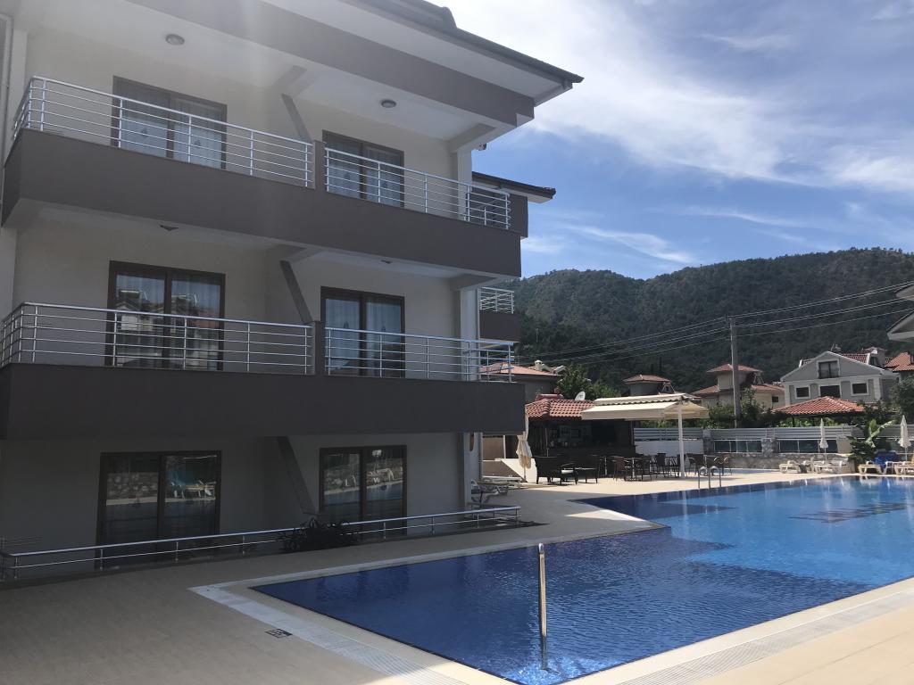 Murat Apart — 1