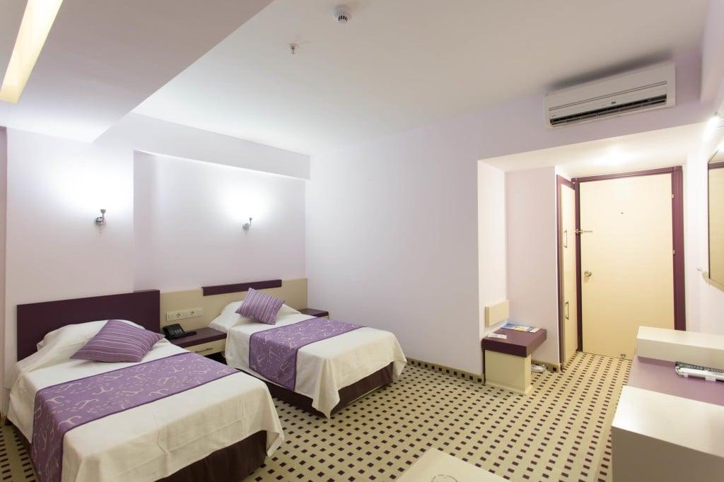 İzan Hotel — 2