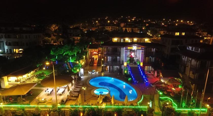 Mervehan Residence Hotel Akyaka — 3