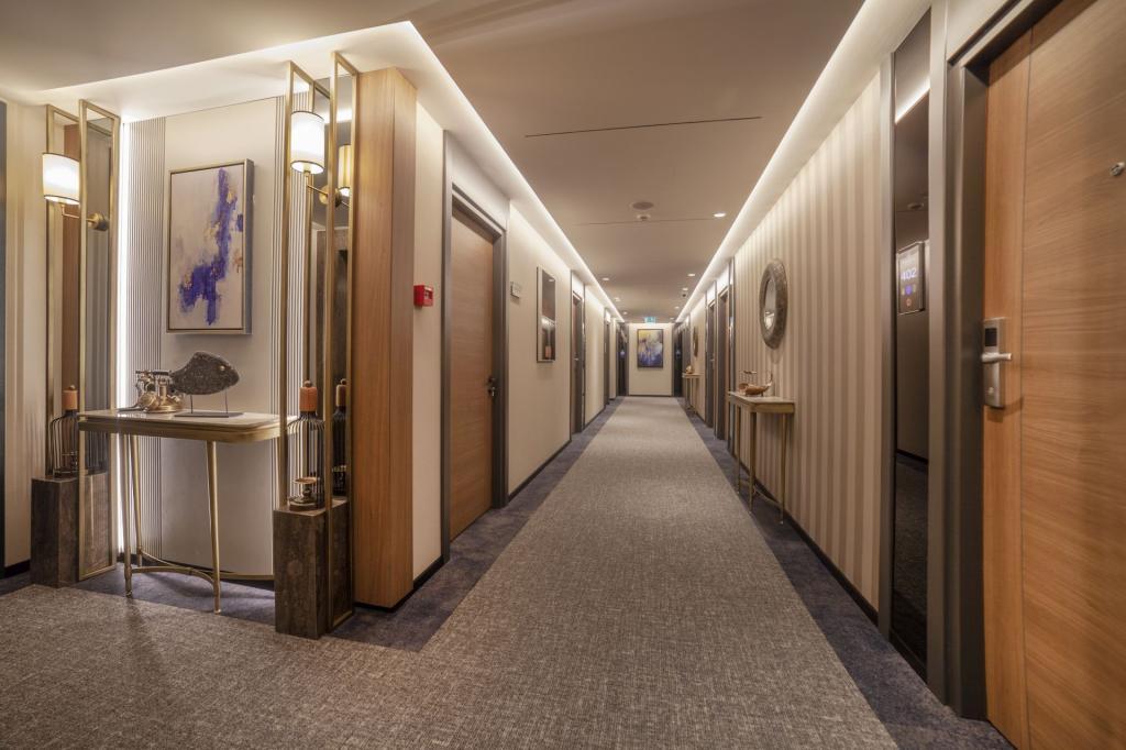 Granbella Hotel — 8