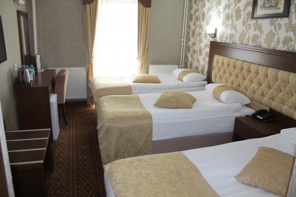 Rest Hotel — 8