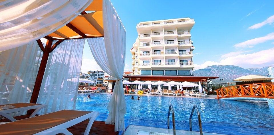 Sey Beach Hotel & Spa — 9