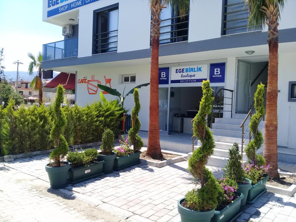 Ege Birlik Boutique — 1