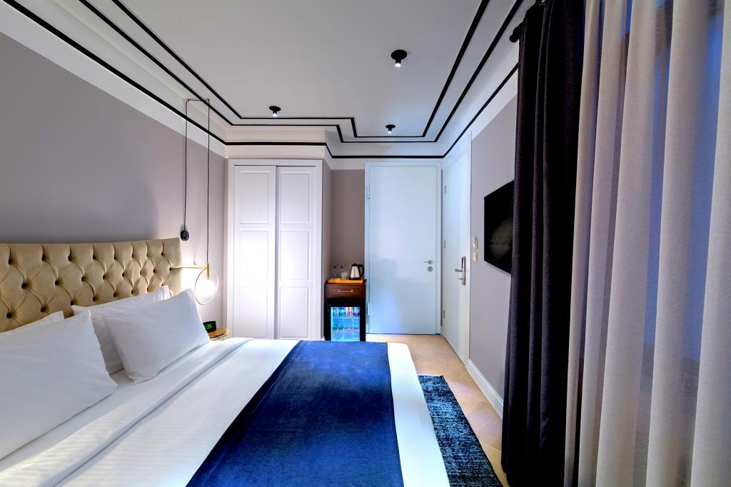 Walton Galata Hotel — 2