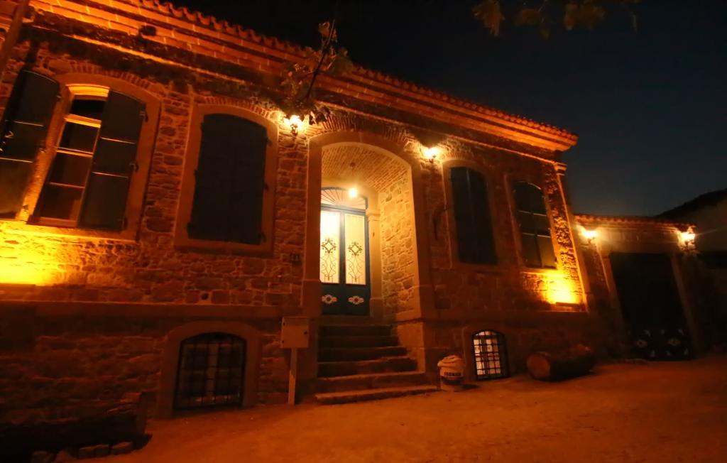 Bergama Taşkonak — 3