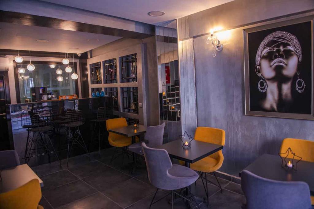 Karamans Sirkeci Suites Hotel — 10