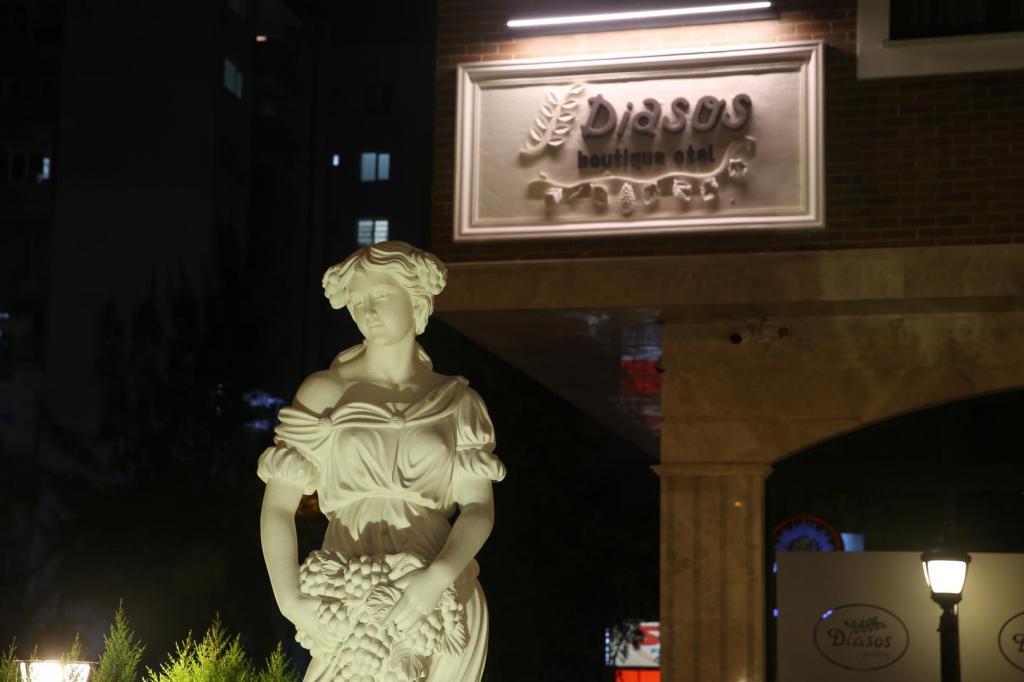 Diasos Otel Buca — 2
