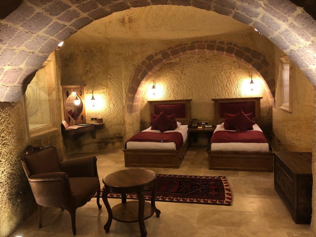 Kayakapı Premium Caves Cappadocia — 7