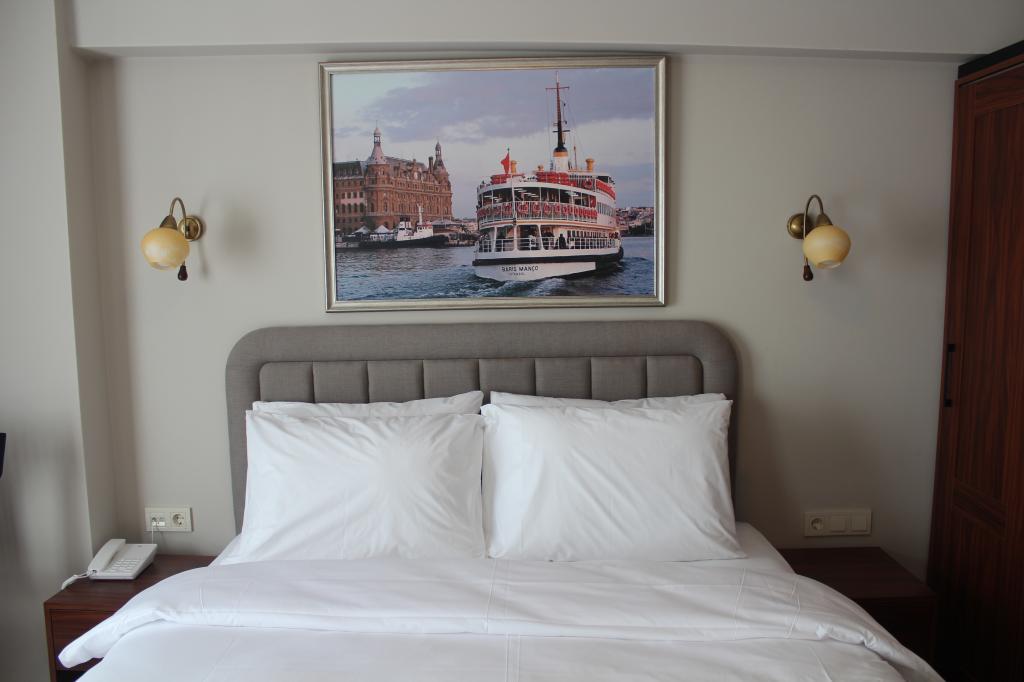 Armida City Hotel — 3