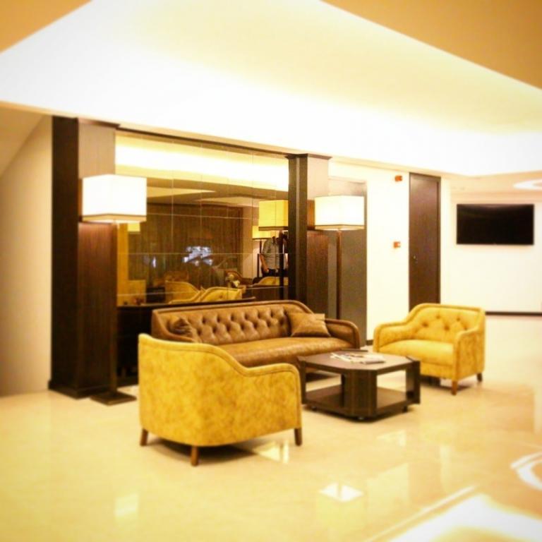 Lozengrad Hotel — 9