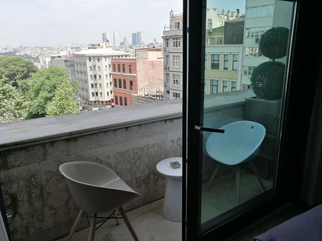 Maroon Hotel Pera — 9