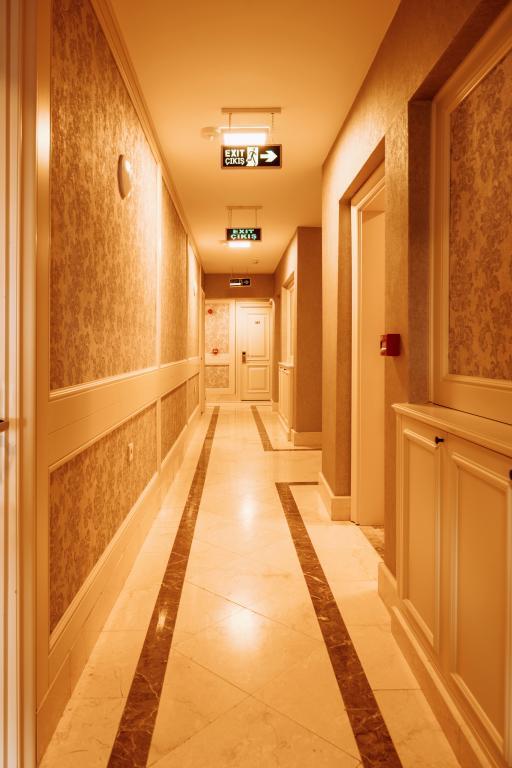 Armida City Hotel — 8