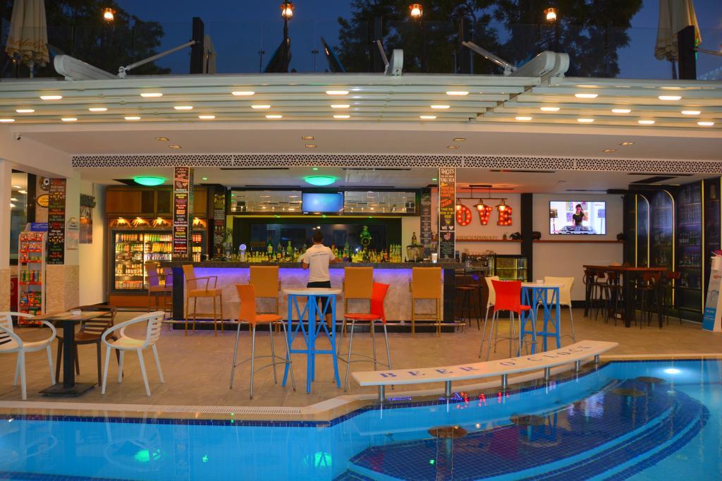 Hotel İstanköy Bodrum — 2