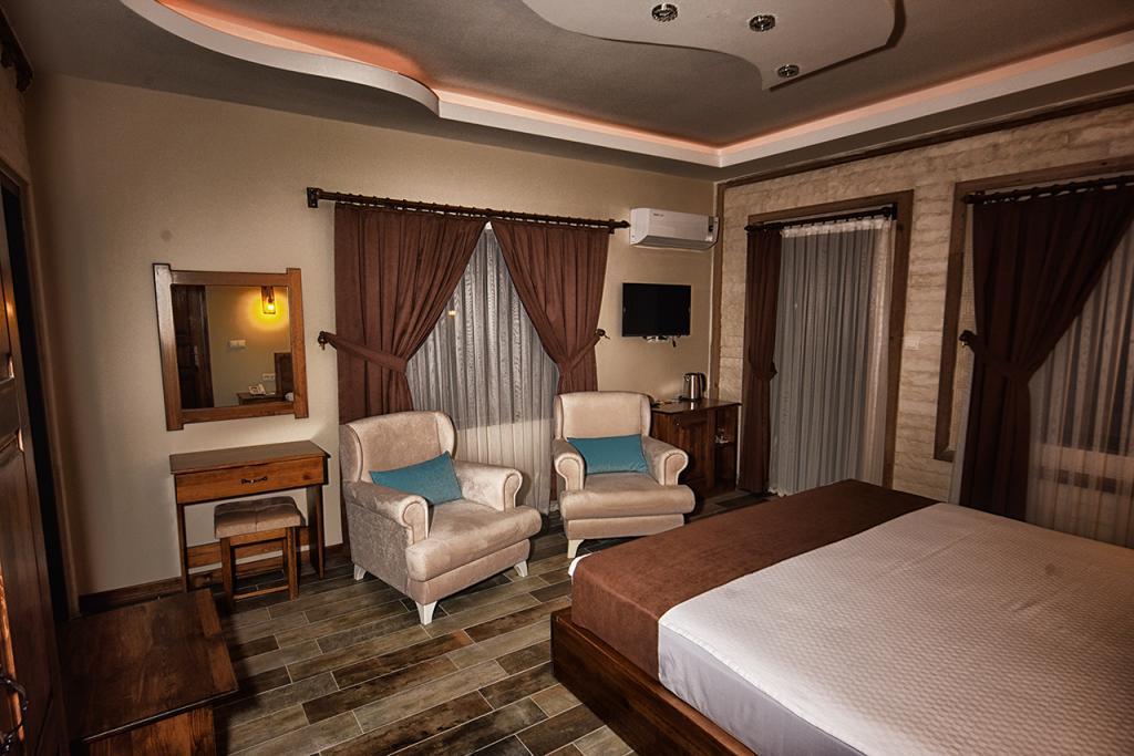 El Nazar Stone Suites — 10