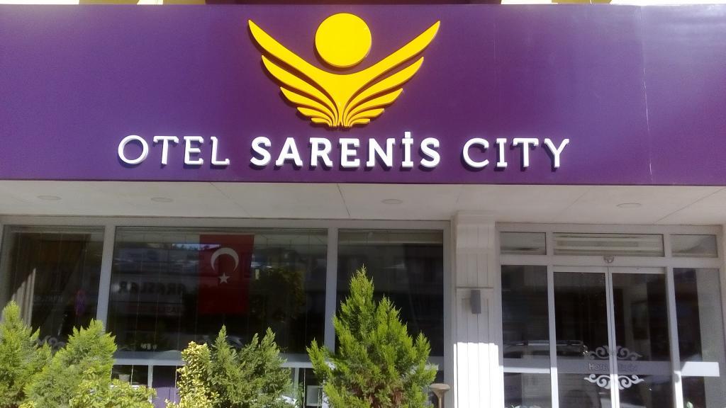 Otel Sarenis City