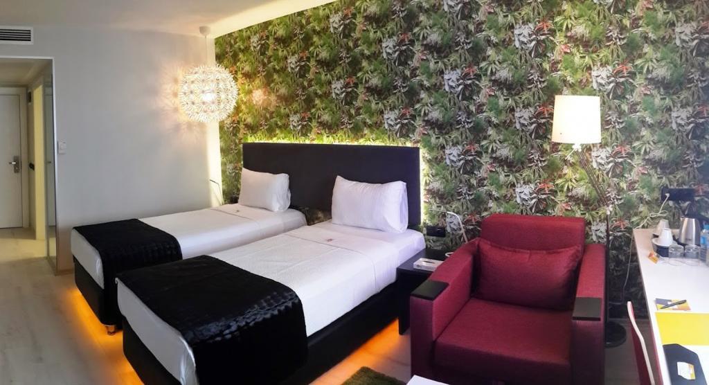 Tempo Fair Suites — 7