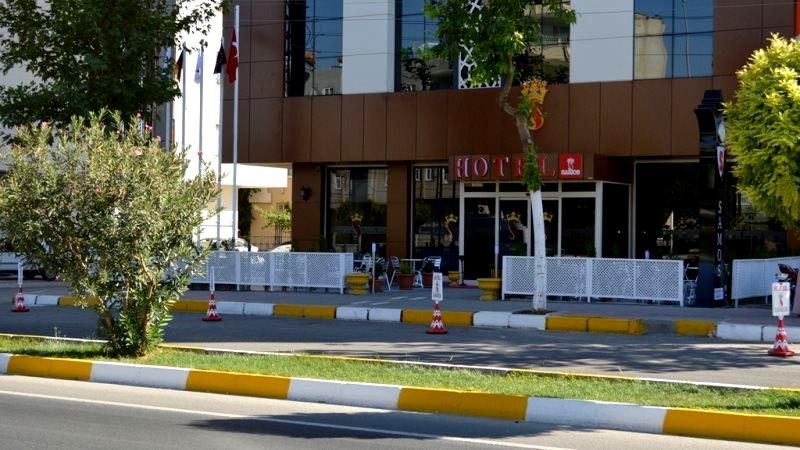 Samos Hotel — 4
