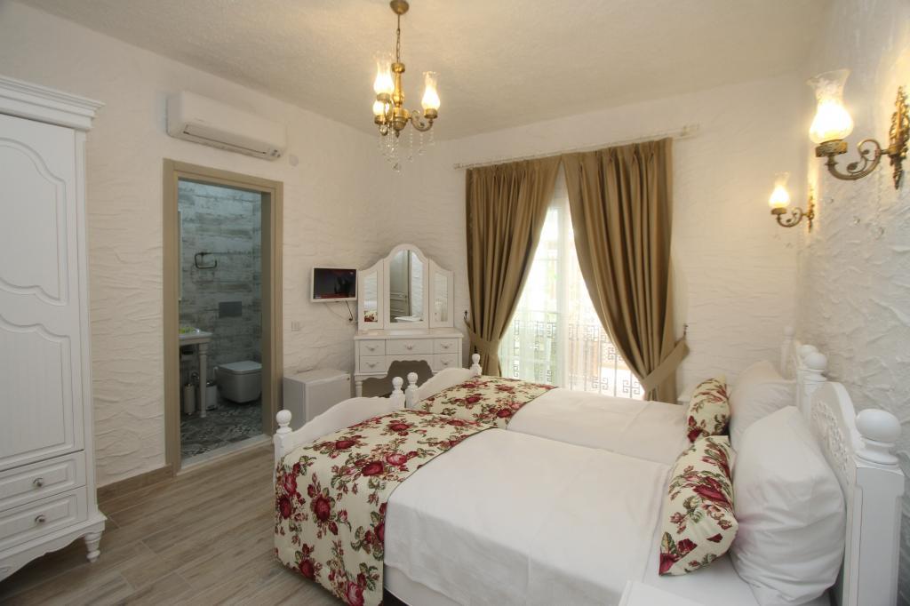 Alya Mou Butik Otel — 5