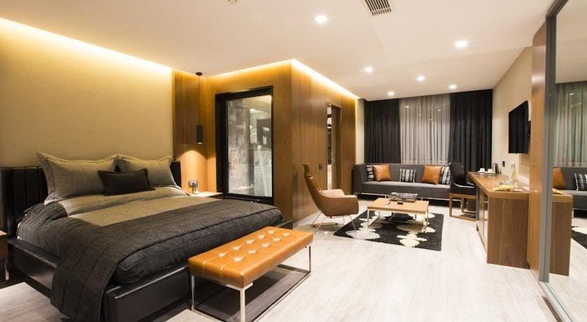 Zeniva Hotel — 7