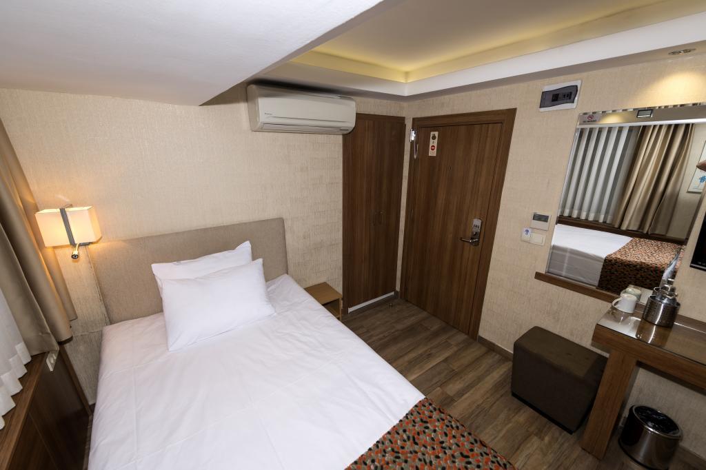 B Guest House — 7
