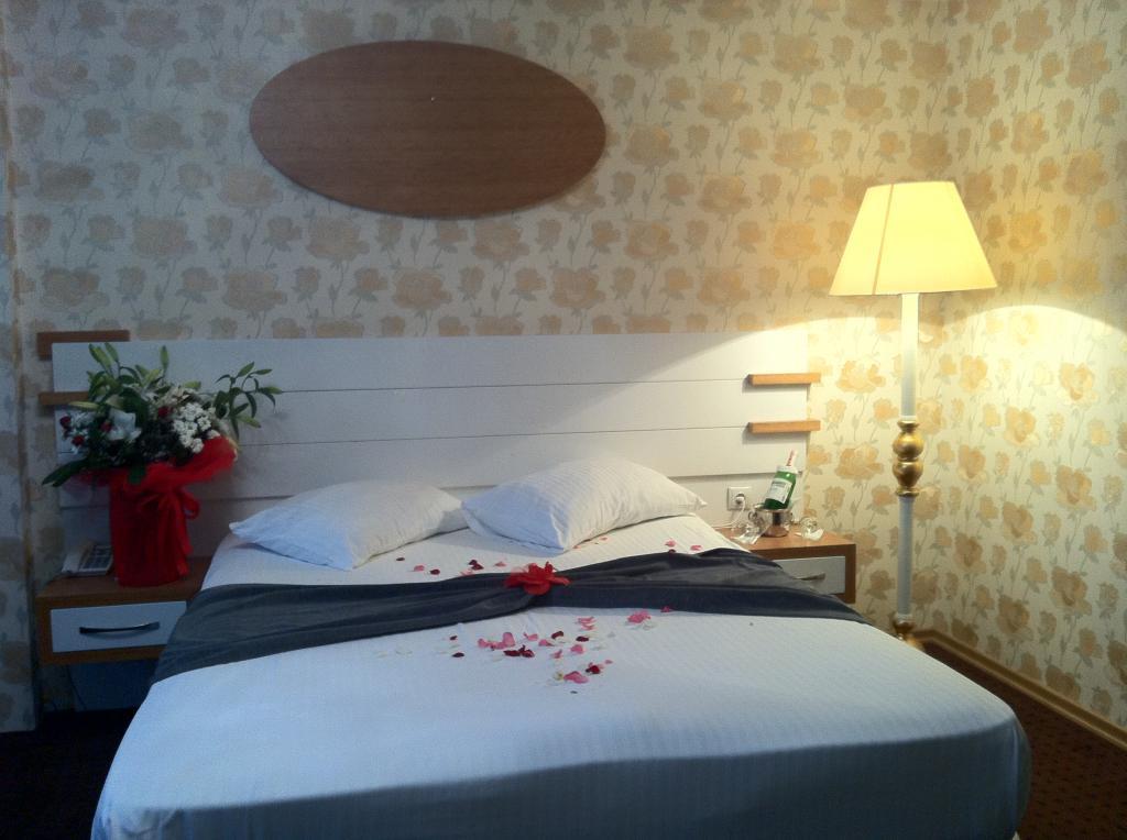 Strazburg Hotel — 8