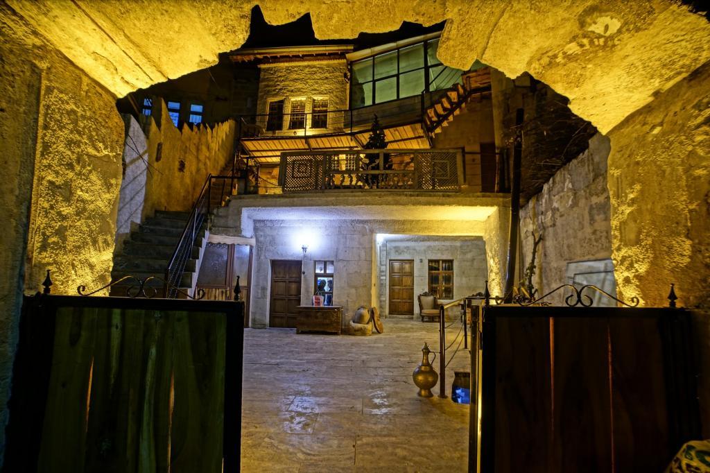 Cappadocia Cave House — 8
