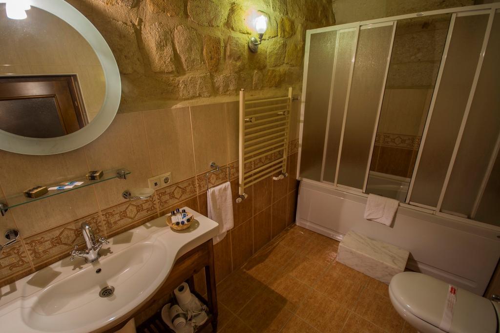 Assiana Cave House — 6