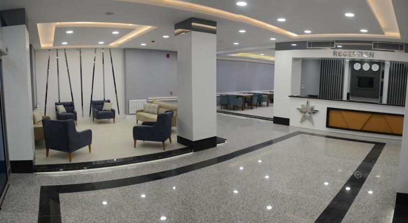 White Star Hotel — 2