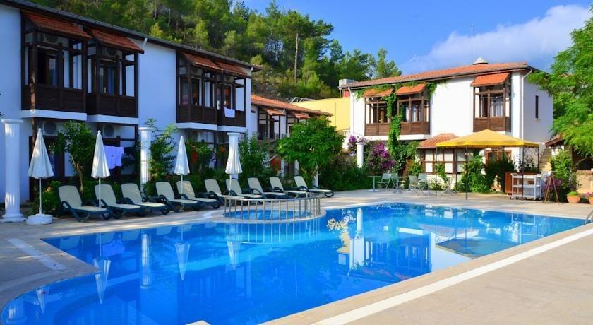 Ford Hotel Adrasan — 5