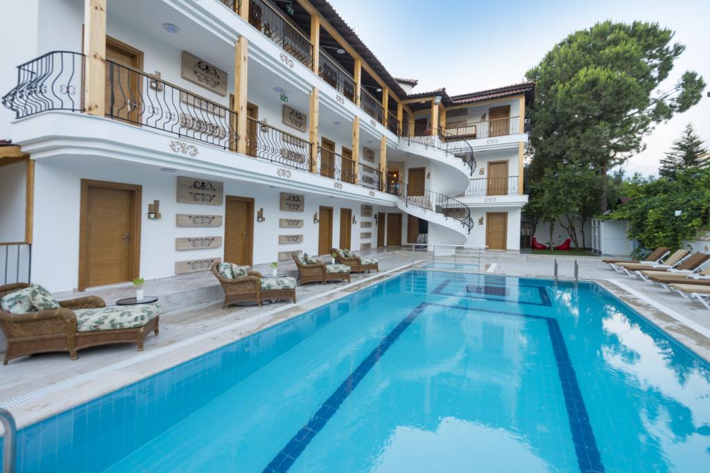 Amore Boutique Hotel — 4
