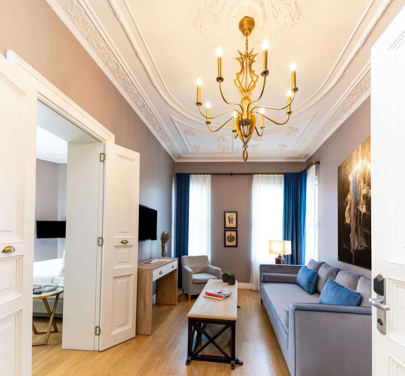 Petros Hotel — 10