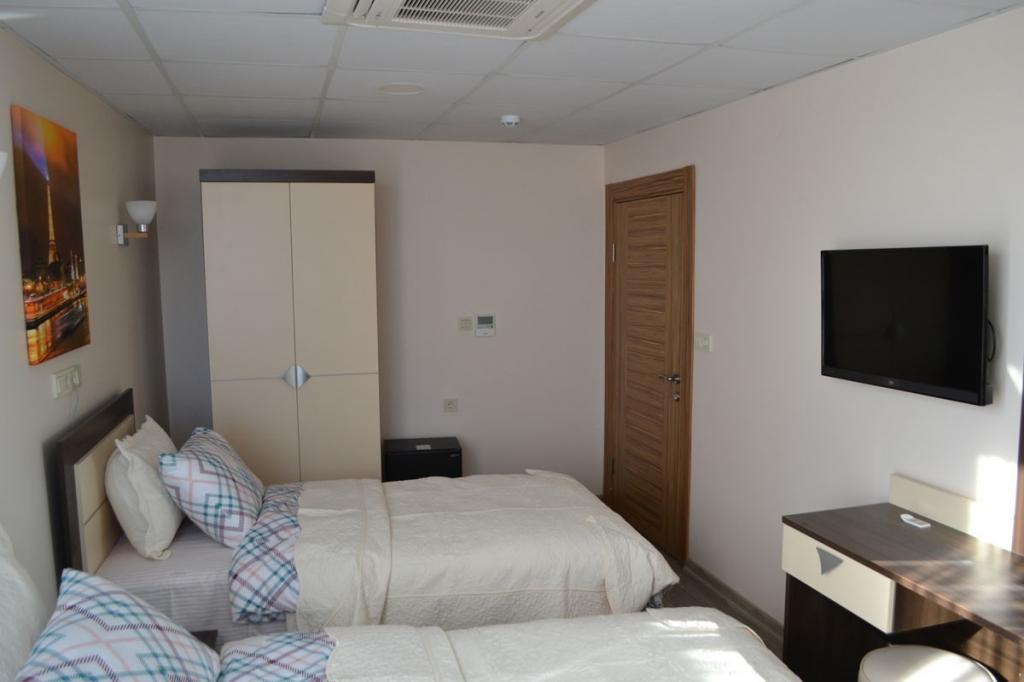 STS Hotel — 2