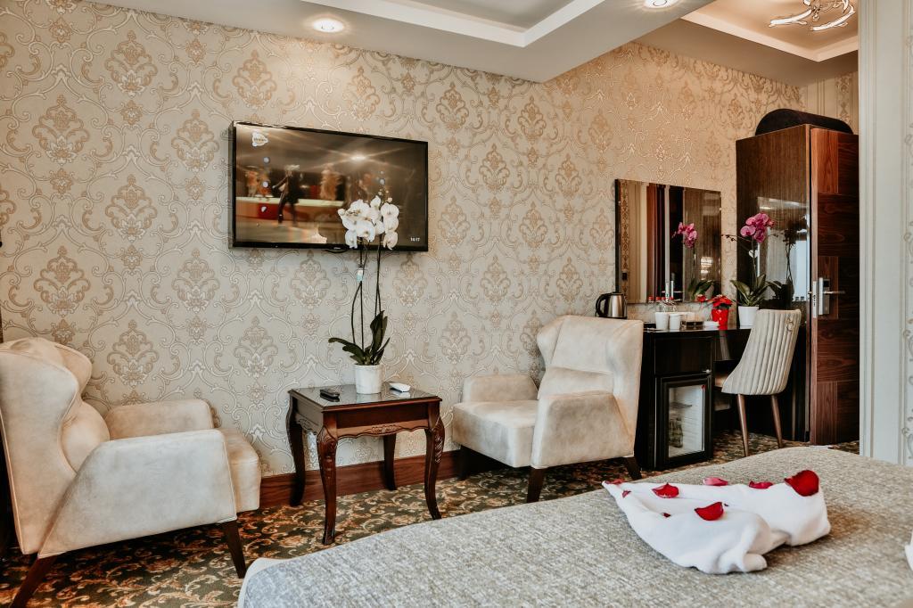 Grand Lark Otel — 5